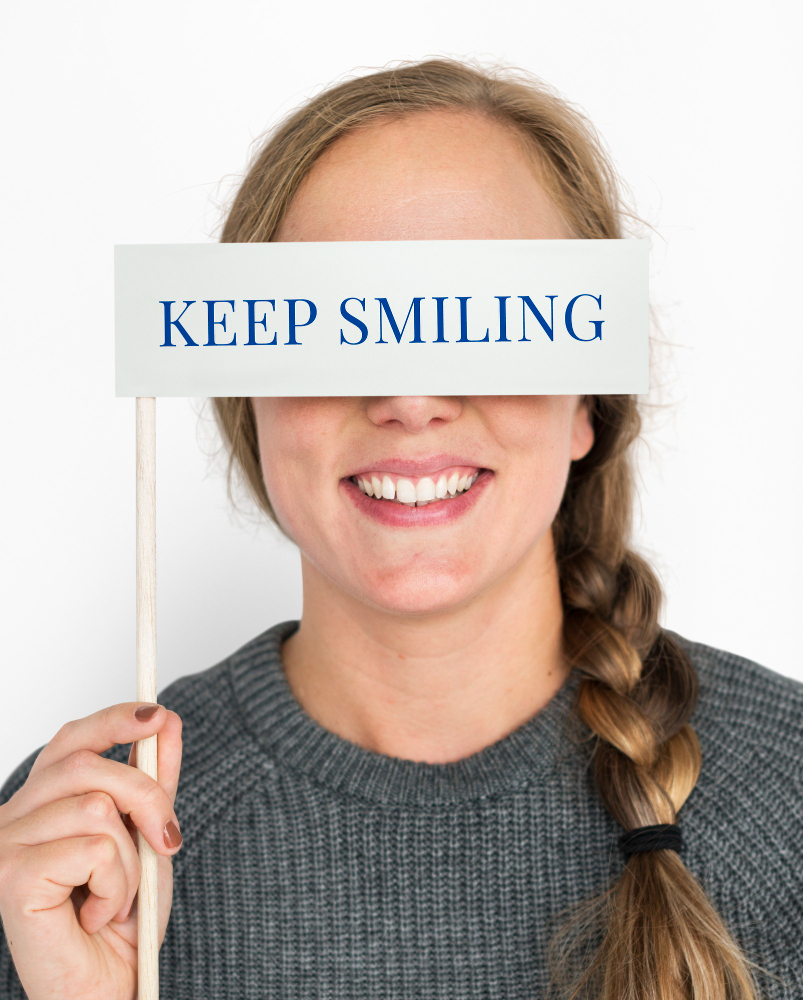 الفحص الدوري للأسنان في Mint Dental Care